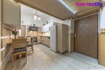 Nabízíme k prodeji byt 2+1 v osobním vlastnictví o výměře 64