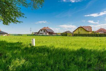 Ev.č. 00006 Nabízíme k prodeji dva pozemky o výměře 1.292m2 