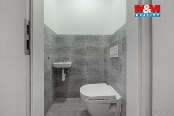 Nabízíme k pronájmu atraktivní byt 2+kk o užitné ploše 75 m²
