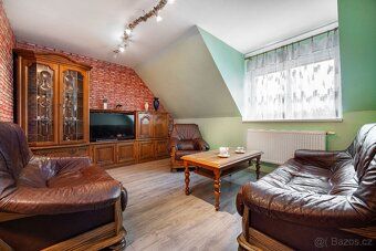 Nabízíme Vám ke koupi rodinný dům, 1033 m², v katastrálním ú