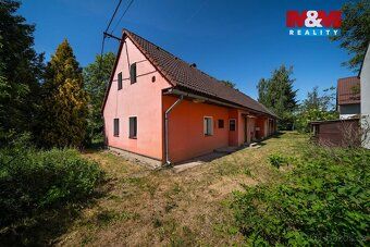 Prodej rodinného domu na rozhlehlém pozemku o velikosti 1729