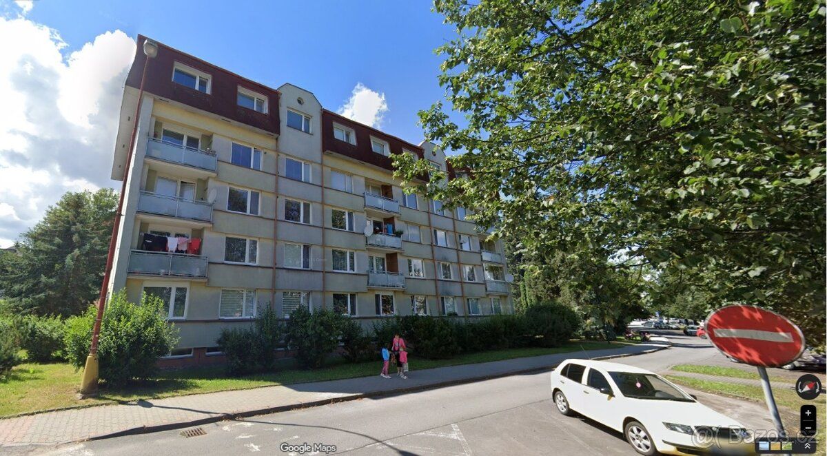 *při upravování jsem omylem smazal
Prodávám byt 2+1kk s vlas