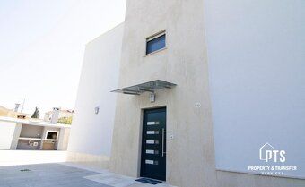 Vila s výhledem na moře na jižní straně ostrova Čiovo Vila s