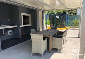 Vila s výhledem na moře na jižní straně ostrova Čiovo Vila s
