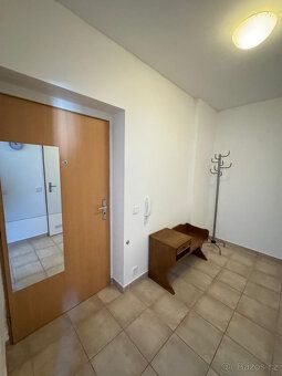 Nabízím k prodeji DB 1+1, 45 m2 v Aši. Byty v domě přejdou b