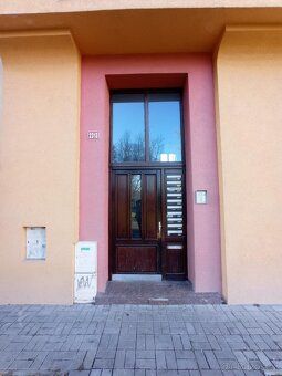 Nabízíme k pronájmu byt o dispozici 1+1 a výměře 46 m2 na ad