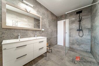 Prodej, domy/rodinný, 107 m2, Okořín 91, 43114 Strupčice, Ch