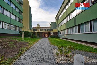 Nabízíme k pronájmu právě rekonstruované kancelářské prostor