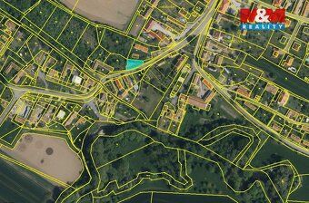 Prodej pozemků o celkové výměře 4505 m2 v katastru obce Dvak