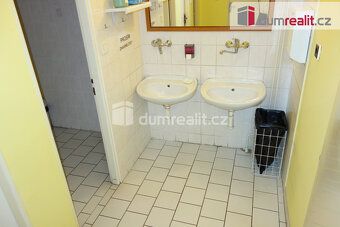 (+ zálohy na energie a služby), Dumrealit.cz Vám zprostředku