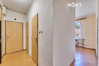 Prostorný byt 2+1 (52 m²) v klidné části města – připraven k