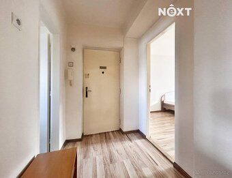Nabízíme vám k dlouhodobému pronájmu byt o dispozici 2+1 o 5