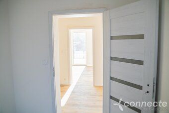 Nabízíme k prodeji moderní novostavbu rodinného domu o dispo