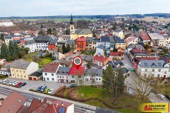 Ev.č. E1432BL002 Exkluzivně Vám nabízíme k prodeji prostorný