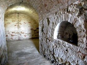 Pronajmu pěkný vinný sklípek v Břežanech u Znojma, výměra 36