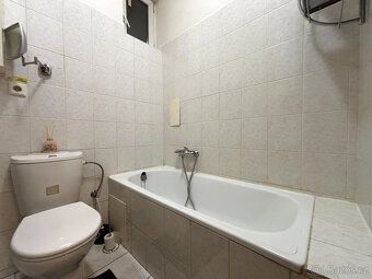 Moderní městské bydlení v srdci Plzně – Designový byt 2+1 k 