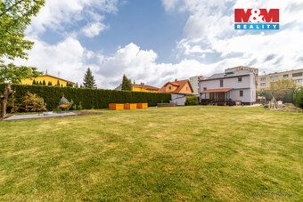 Nabízíme k prodeji byt 1+1 o velikosti 35 m2 v přízemí rodin