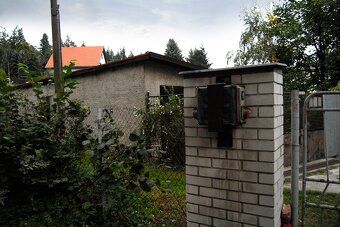 Pronájem zahrady 361 m2 v centru obce Všenory - v těsném sou