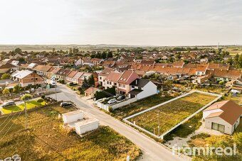 Ev.č. 01987 Dobrý den,
nabízíme ideální stavební pozemek pro