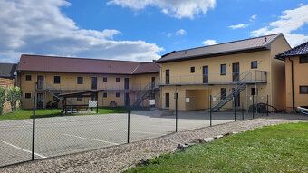 Nabízím k pronájmu pěkný patrový byt 2+1 v Bukovanech u Olom