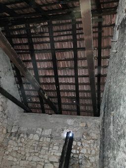 Na prodej je domek na vesnici Kaočine v blízkosti města Drni