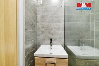 Prodej bytu 2+1 o užitné ploše 54 m² ve čtvrtém patře panelo