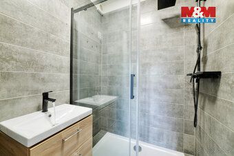 Prodej bytu 2+1 o užitné ploše 54 m² ve čtvrtém patře panelo