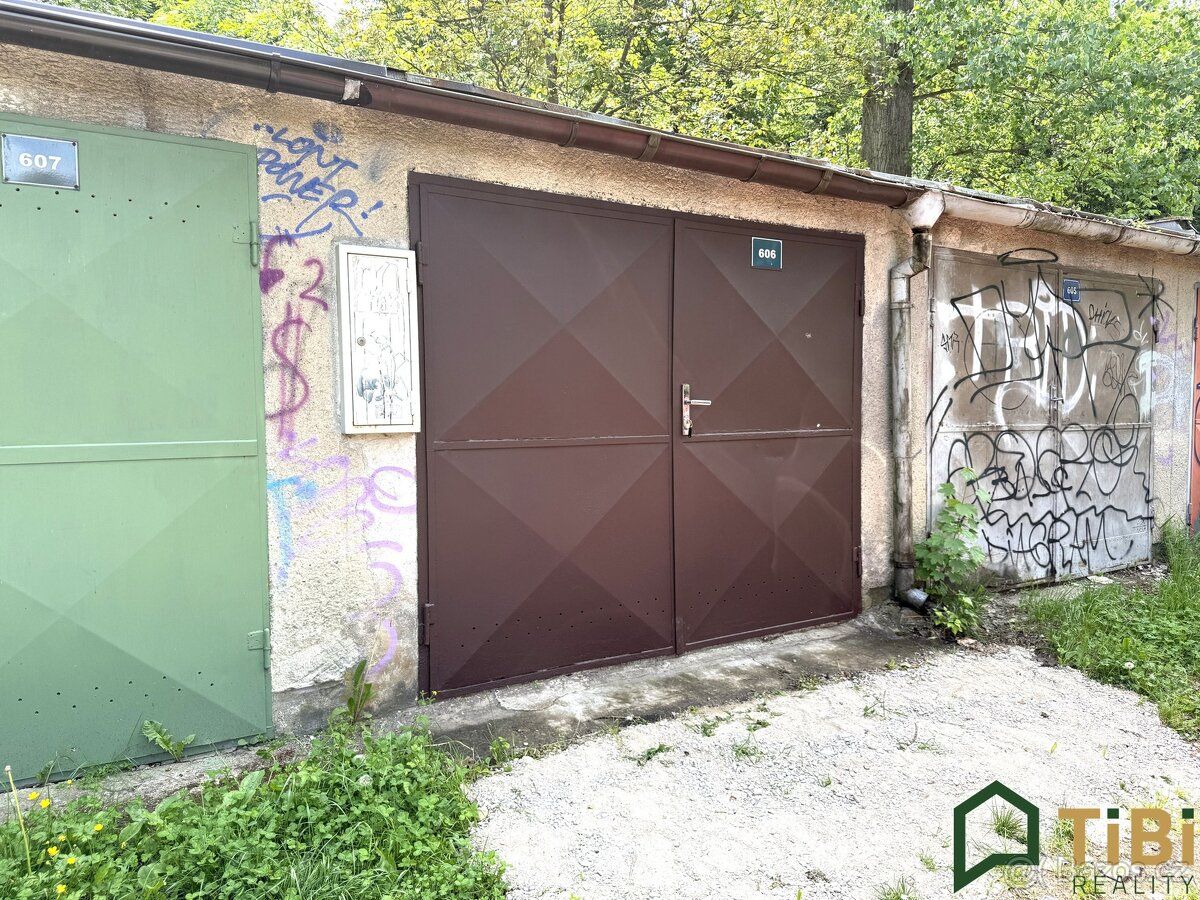 Ev.č. 00289 Taky milujete ten pocit, když večer kroužíte po 