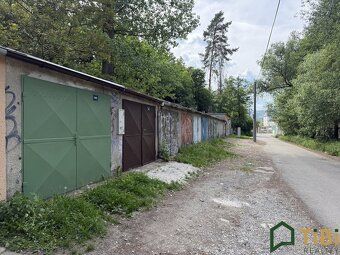 Ev.č. 00289 Taky milujete ten pocit, když večer kroužíte po 