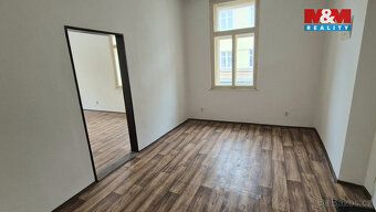 Nabízíme k pronájmu kancelářské prostory v centru Kladna, ul