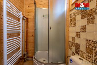 Nabízíme k prodeji chatu - novostavba 50 m2 v malebné obci V