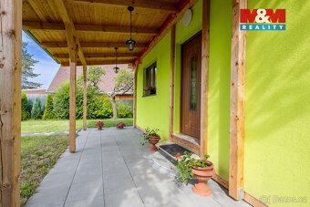 Nabízíme k prodeji chatu - novostavba 50 m2 v malebné obci V