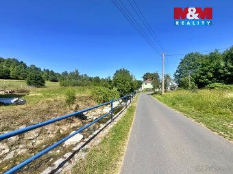 Nabízíme soubor šesti pozemků o celkové výměře 1102 m2 v okr