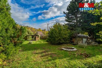 Sleva!!! Nabízíme k prodeji zahradu o rozloze 964 m², nacház