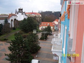 + služby, kauce, provize RK, pronájem nebytového prostoru na