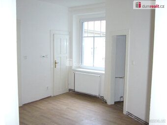 + služby, kauce, provize RK, pronájem prostorného bytu 3+1 (