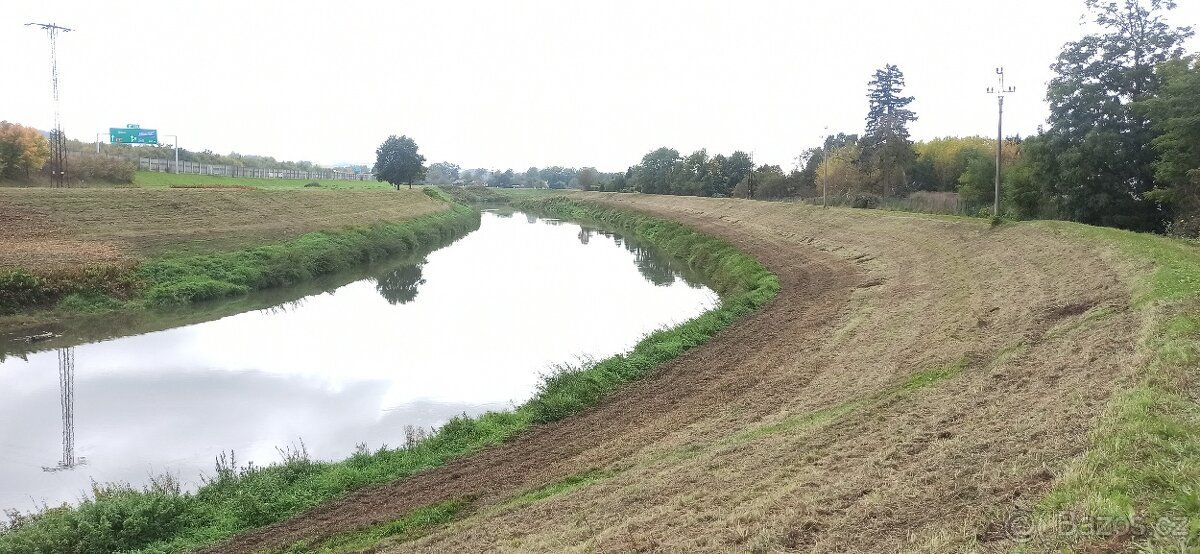 Zprostředkujeme prodej stavebního pozemku o rozloze 799m² v 