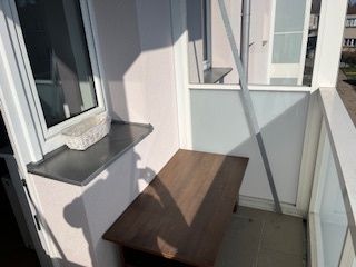 Nabízím k pronájmu částečně vybavený byt o rozměrech 62 m2 B
