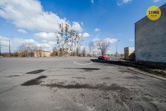 Nabízíme k pronájmu venkovní komerční plochy nacházející se 