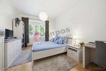 Nabízíme k prodeji prostorný a světlý byt 2+kk situovaný v p