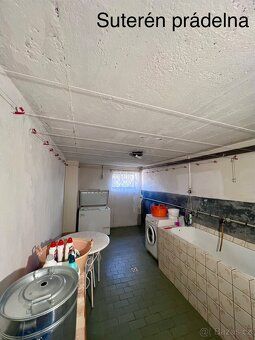 Prostorný rodinný dům 5+1 se zahradou, garáží a potenciálem 