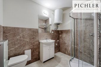 Nabízíme k prodeji moderní podkrovní byt 3+KK o rozloze 63 m