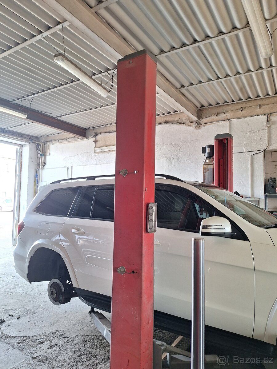 Pronajmu v Hroznětíně několik hal na provoz autoservisu nebo