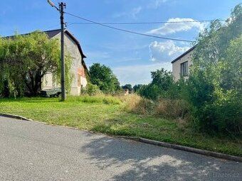 Nabízím k prodeji stavební pozemek o rozloze 1084 m², který 