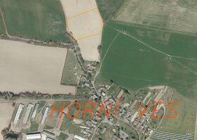 Prodám dobře přístupné pole z obou stran s VVN elektro rozvo