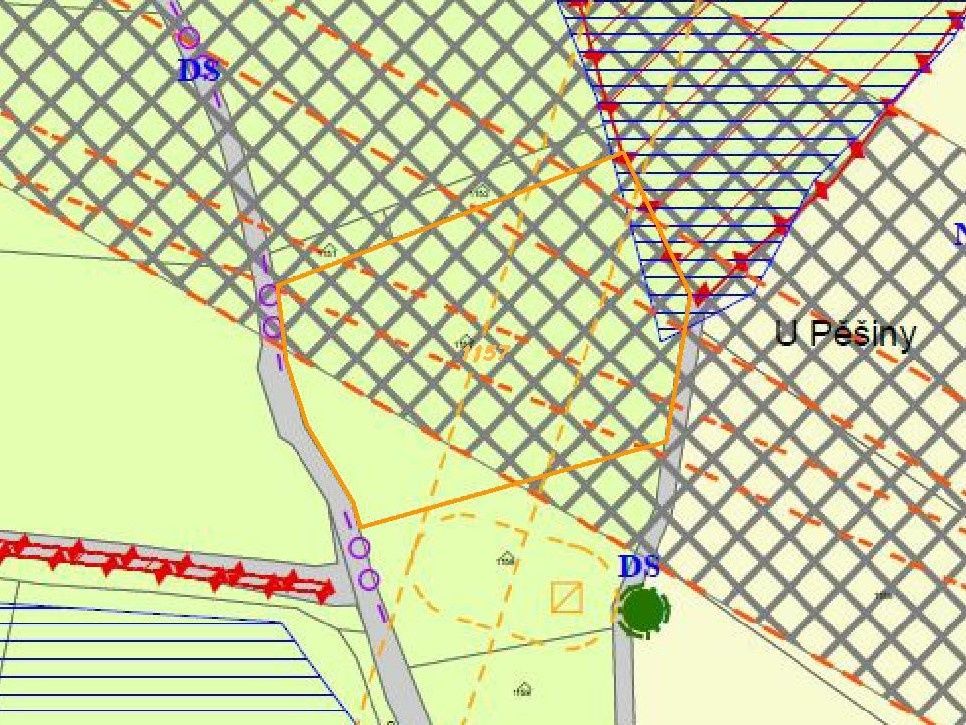 Prodám dobře přístupné pole z obou stran s VVN elektro rozvo