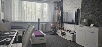 Plocha 60,27 + lodžie 3,24 Nabízíme k prodeji světlý a prakt