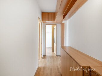 K dlouhodobému podnájmu Vám nabízíme krásný, světlý byt o di