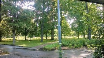 Pronajmu prostorný rodinný dům o zastavěné ploše cca 170 m2 