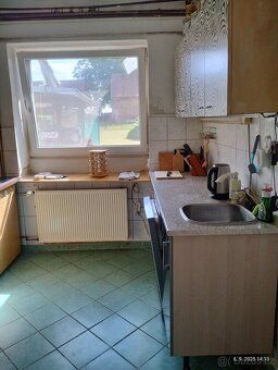Prodám rodinný dům 4+1 v Krhově. Užitná plocha 200m2, celkov